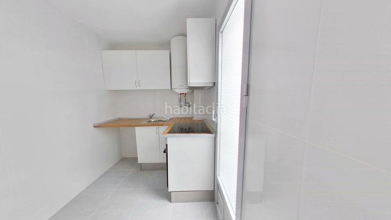 Foto c7e99adf-59bb-4c6f-9fb9-21cadde60425. Alquiler piso en Los Rosales Madrid