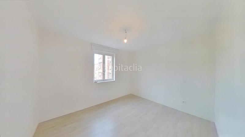 Foto 29cdf6d6-7e35-45cc-acec-297e10546a74. Lloguer pis a Ventas Madrid