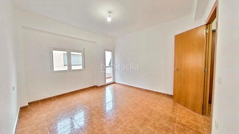 Foto 1074833b-4d44-4d8e-910b-ac38b10237fe. Rent flat in Zona Avenida al Vedat Torrent