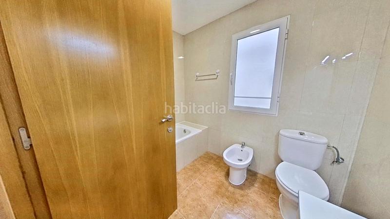 Foto ca12b8a7-b0c9-4ddf-8cb3-bd60f918493b. Rent flat in Zona Avenida al Vedat Torrent