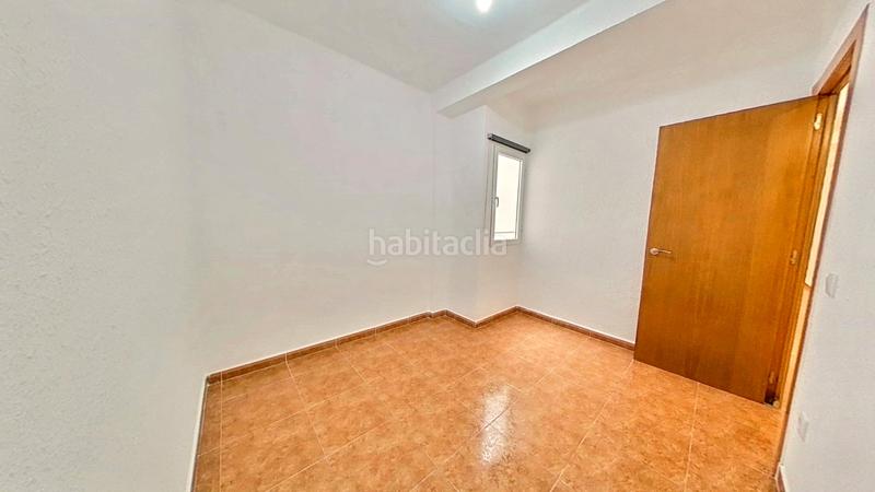 Foto 6273f84d-e794-40c6-af04-1588e3efa442. Alquiler piso en Zona Avenida al Vedat Torrent