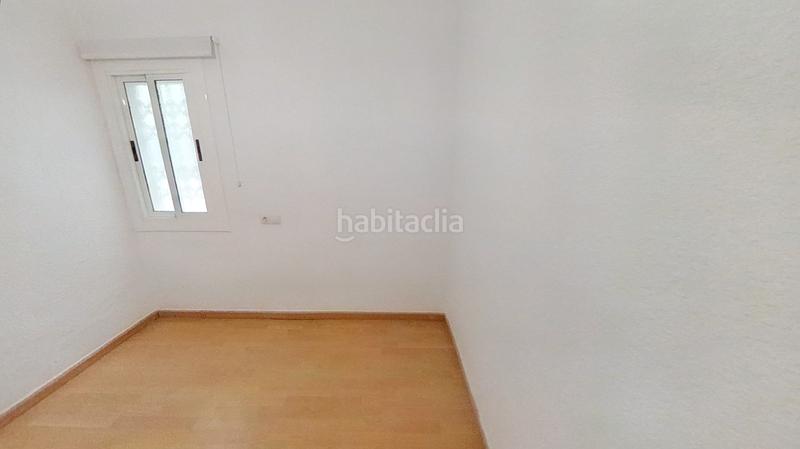 Foto 21aecc8d-5858-48c9-8dff-0bf8db2a21ad. Lloguer pis a Sant Crist Badalona