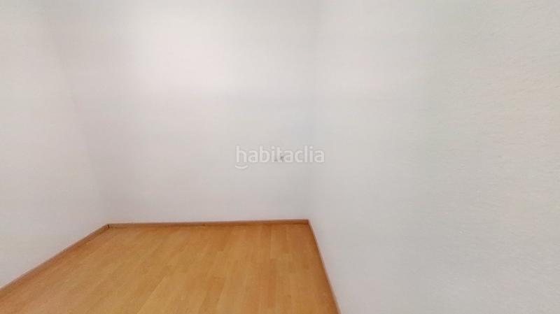 Foto 4806e706-6742-4be3-a219-81f346fac2b9. Lloguer pis a Sant Crist Badalona
