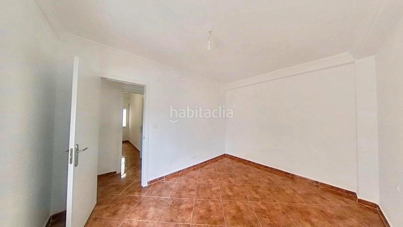 Foto cfa97b72-5a60-43c6-b29c-588f89b8ba8e. Rent apartment in Camino Viejo de Málaga Vélez - Málaga