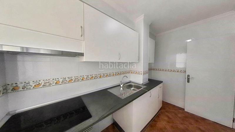 Foto 1f69fbee-7018-4f0f-8f91-06bb015d0f5d. Miete appartement in Camino Viejo de Málaga Vélez - Málaga
