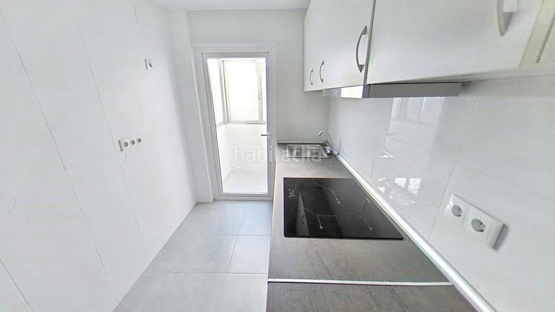 Foto 5de21d18-4120-470e-8b60-6ad08791a1ba. Miete etagenwohnung in El Atabal Málaga