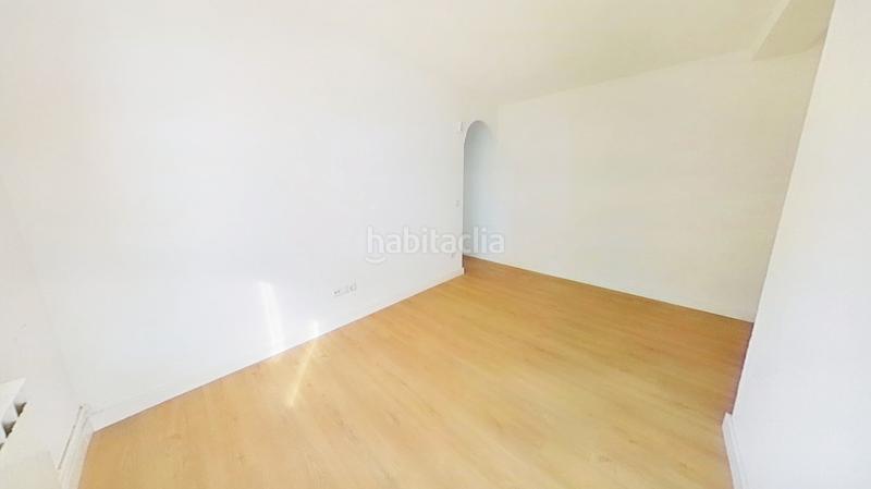 Foto 435a00b1-75fe-427f-91b4-ab2be5515a0b. Alquiler piso en Numancia Madrid