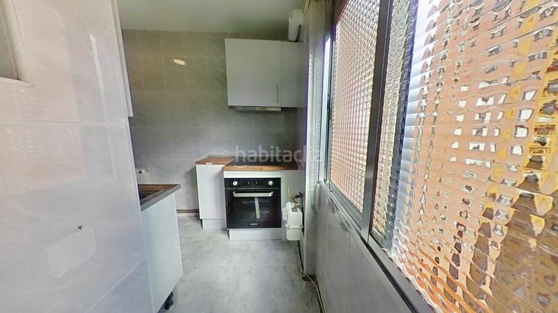 Foto efc6931b-0c21-41ce-8a56-76a329d6ad8e. Alquiler piso en Numancia Madrid