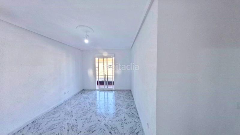 Foto 1f0f1f15-8449-4771-8eb8-6d213f07c5bc. Lloguer apartament a Centro Torrejón de Ardoz