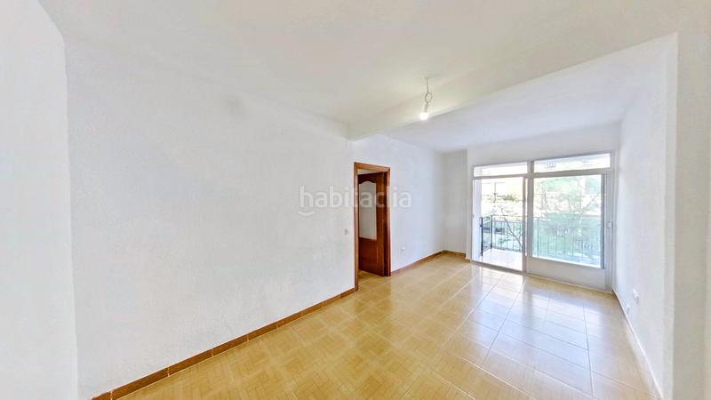 Foto b029fa2a-8c3d-4866-8de1-4930bbdbd24d. Alquiler piso en Calle Pinto-San Roque Parla