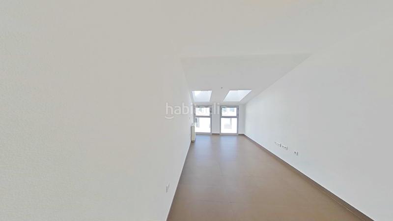 Foto 9ba3f37d-ecd3-4a55-bd25-854dca29b014. Rent flat with heating parking in San José-Buenos Aires Pinto