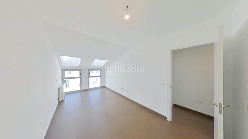 Foto caa58f0b-0cbd-4c49-855c-a3f423bcb5d4. Alquiler piso en San José-Buenos Aires Pinto