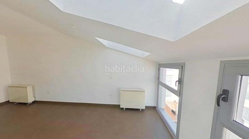 Foto d0073e15-3d85-4163-a2ac-ce2e8cc7c0c3. Alquiler piso en San José-Buenos Aires Pinto