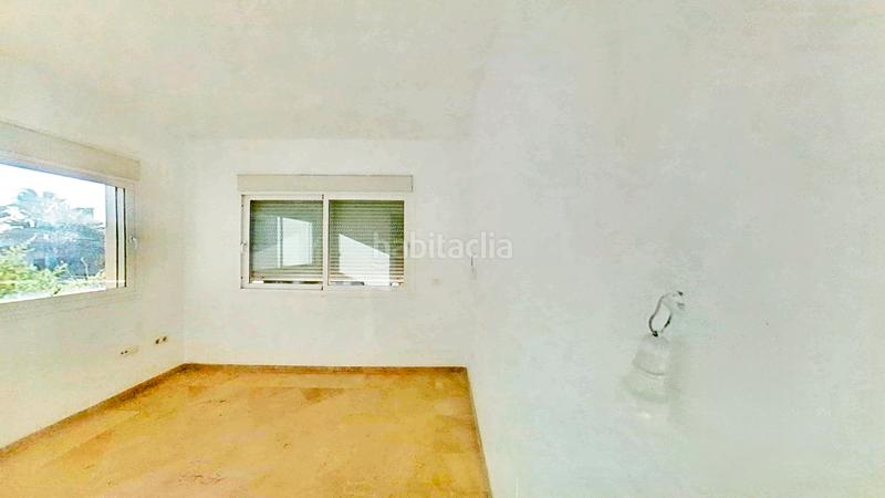 Foto 059f7eec-b486-467c-8f57-9b025754b072. Rent flat with parking pool in Villacana - Costalita - Saladillo Estepona