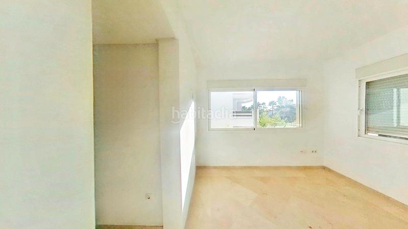 Foto 138e71db-2b40-4ea5-897f-ca5037e67448. Rent flat with parking pool in Villacana - Costalita - Saladillo Estepona