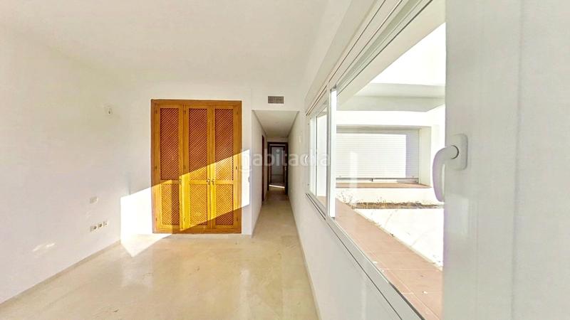 Foto 1b70b57a-69d3-4f23-bc63-0d099e1d15c2. Rent flat with parking pool in Villacana - Costalita - Saladillo Estepona