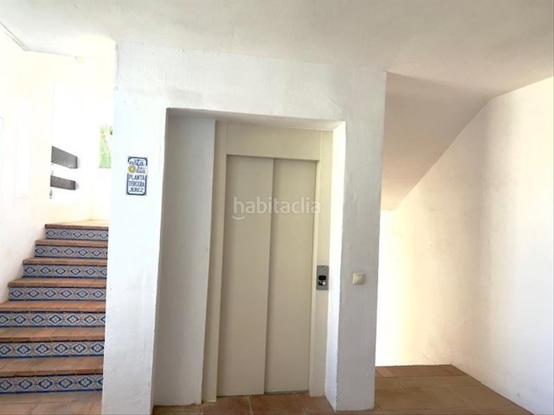 Foto 2d86a000-d5e2-4dd0-9d04-4d220e85f500. Rent flat with parking pool in Villacana - Costalita - Saladillo Estepona