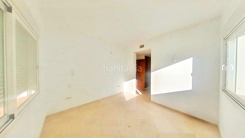 Foto 9ff798ba-dc51-4c6f-9436-3b9721834281. Rent flat with parking pool in Villacana - Costalita - Saladillo Estepona