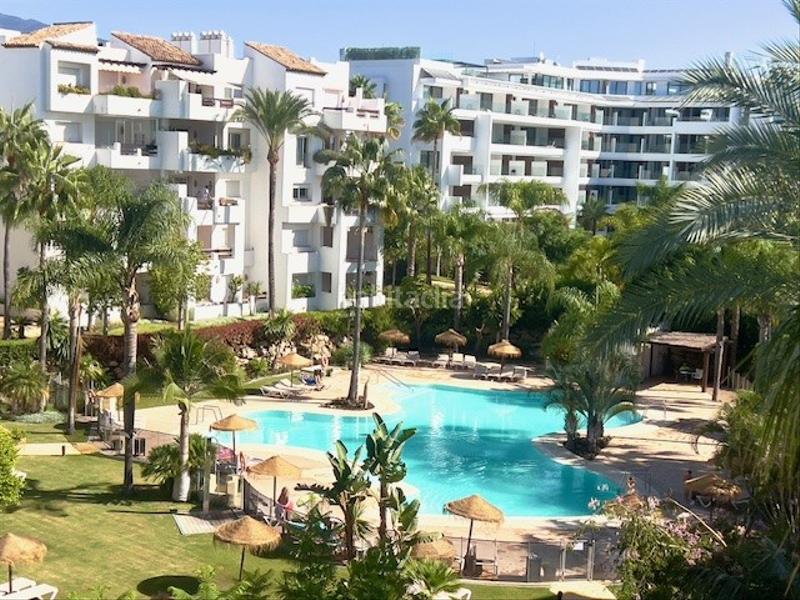Foto a0784861-0ced-407b-b1e9-3a637a764d68. Lloguer pis amb aparcament piscina a Villacana - Costalita - Saladillo Estepona