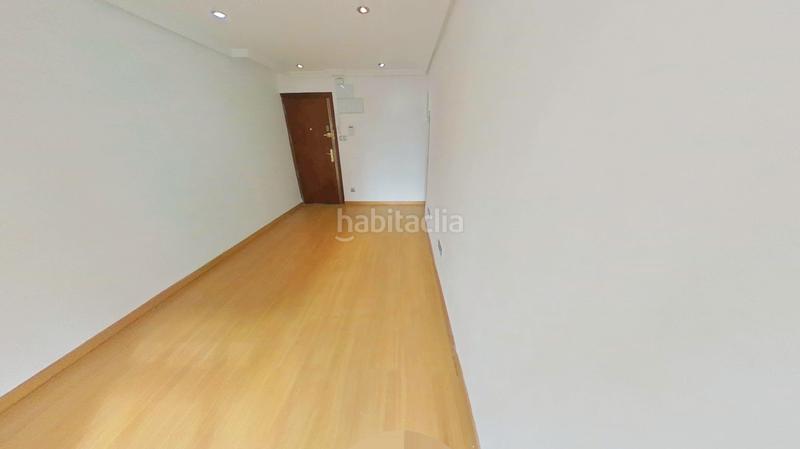 Foto 8b3f520e-cc6e-40ee-86bf-eb7ca29919ae. Affitto appartamento in Villaverde Alto Madrid