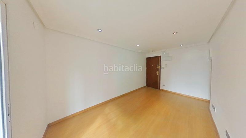 Foto 9281e0ef-cc47-4052-926d-1901b7e0a4e0. Affitto appartamento in Villaverde Alto Madrid