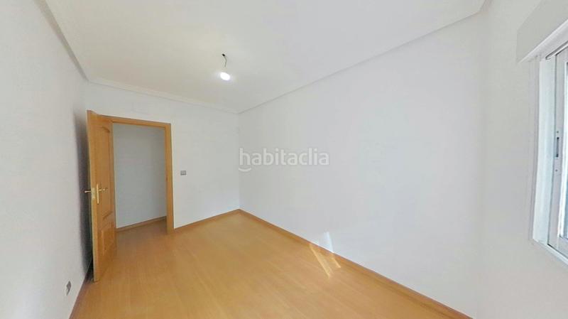 Foto 40a0601f-374a-448c-b22c-cdf75e44c2f6. Miete etagenwohnung in Villaverde Alto Madrid