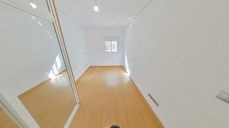 Foto 52cc2e7c-e3af-482f-a317-9b0b040c6e6c. Miete etagenwohnung in Villaverde Alto Madrid