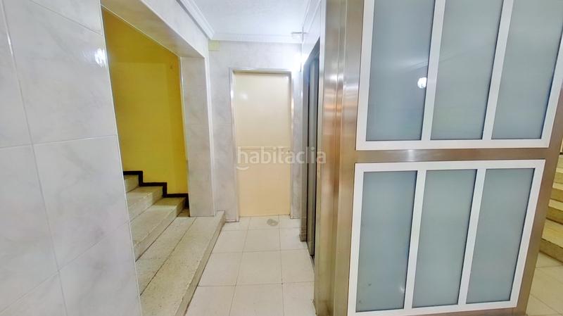 Foto ad5a395b-018c-41f9-88e8-c90dd9f2605b. Location appartement avec chauffage dans Los Rosales Madrid