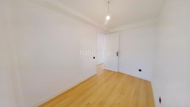 Foto da49bba2-b766-48bb-9f41-8d29b65b22a0. Location appartement avec chauffage dans Los Rosales Madrid