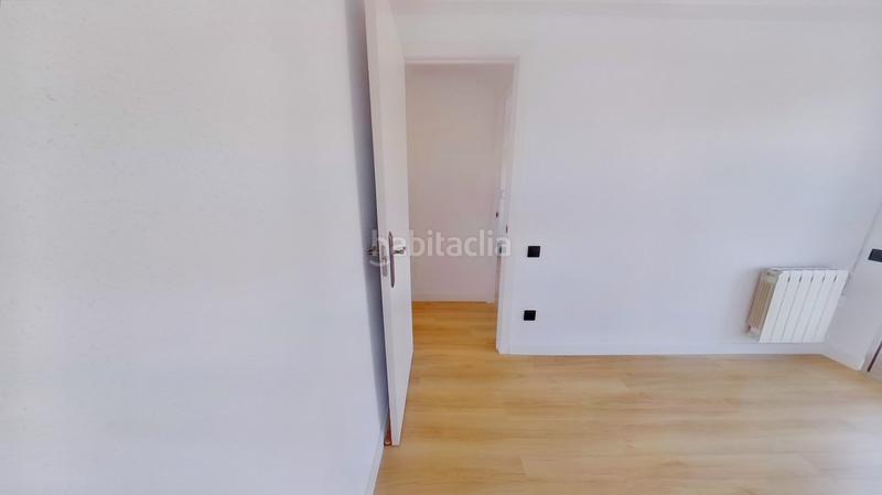 Foto d800401b-5166-474e-ac89-385df50025b1. Rent flat with heating in Los Rosales Madrid