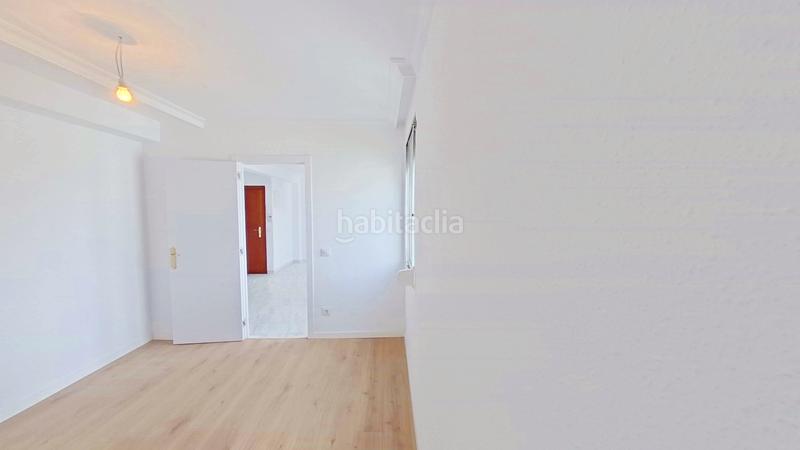 Foto d1123bcb-2e6d-4c61-bed7-d3db23e51d39. Location appartement avec chauffage dans Los Ángeles Madrid