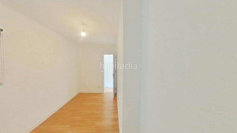 Foto 72b686fd-6c1a-490e-8ae9-e984b447c8be. Location appartement dans Sant Crist Badalona