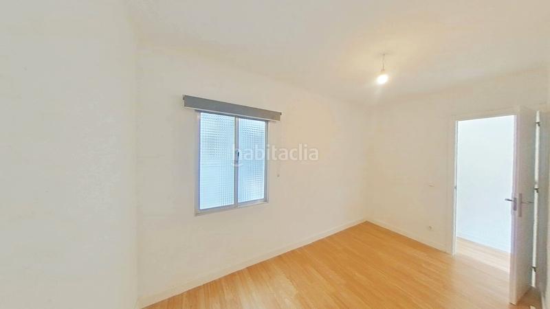 Foto bdeae7a5-bd5b-41dc-81d6-d8838889dd51. Location appartement dans Sant Crist Badalona