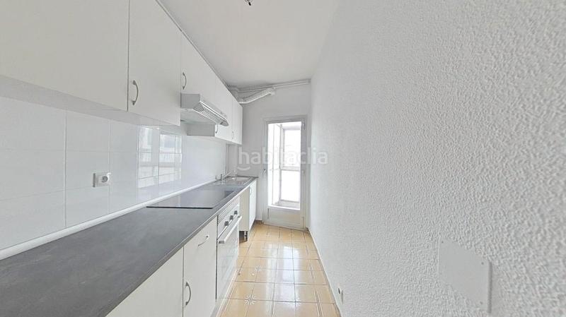 Foto e2afbc27-a72d-4eb9-86a3-f6c4617ebb47. Location appartement dans Villaverde Alto Madrid