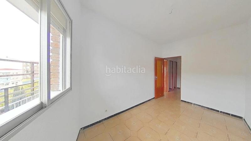 Foto 4cc660fa-4ad8-49fc-8256-cfba10cedb53. Miete etagenwohnung in Villaverde Alto Madrid