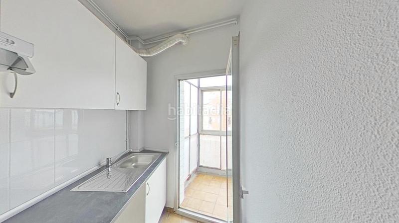 Foto e09290ef-193f-49df-9480-6b21a13b26ae. Miete etagenwohnung in Villaverde Alto Madrid
