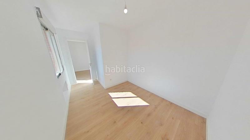 Foto 0b7389e8-5ceb-4771-a510-4dc3dbd29f4b. Affitto appartamento in Los Rosales Madrid