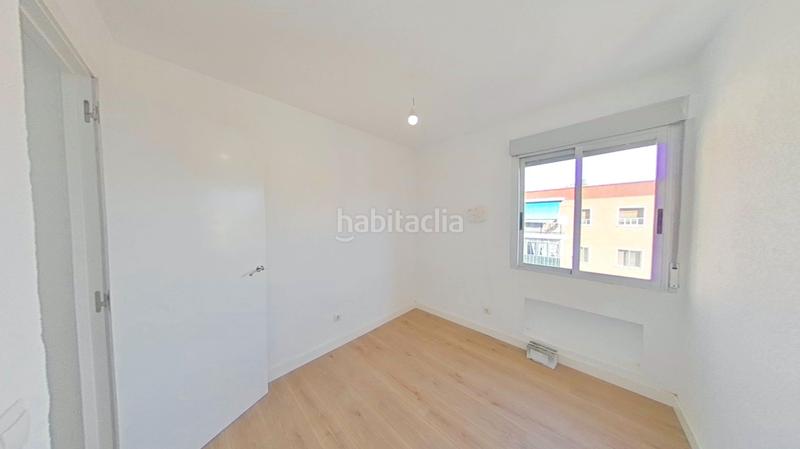 Foto afa0583c-a3fa-49f1-9625-dc70a2c33c70. Miete etagenwohnung in Los Rosales Madrid