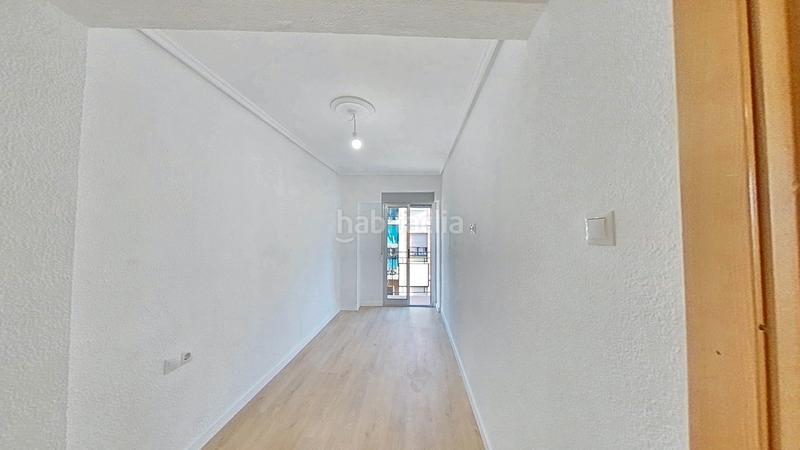 Foto 68eb6240-e4ad-4c39-a111-36c2bfd95269. Miete etagenwohnung in Centro Xirivella