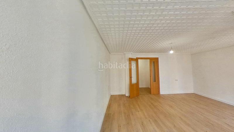 Foto c47f7ce8-5f4a-452b-ae98-3e950f885f3c. Rent flat in Centro Xirivella