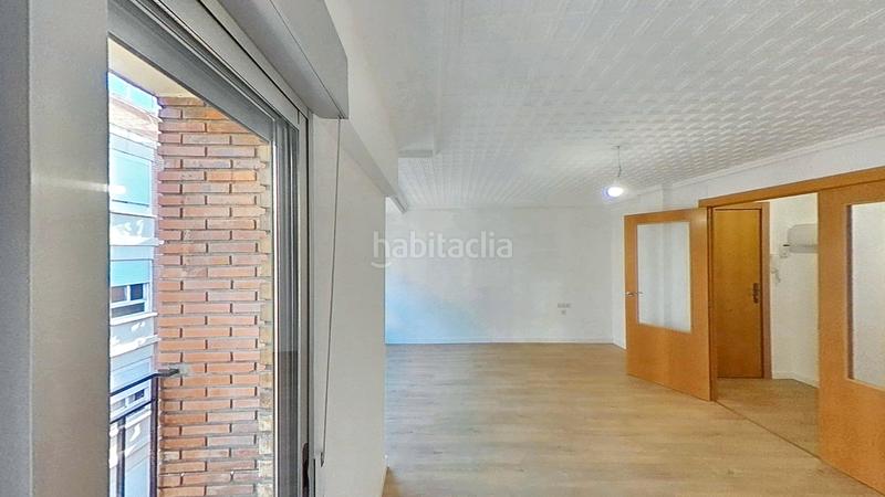 Foto a8ac88c3-52f3-44d2-9b27-03f2f8889c3b. Lloguer pis a Centro Xirivella