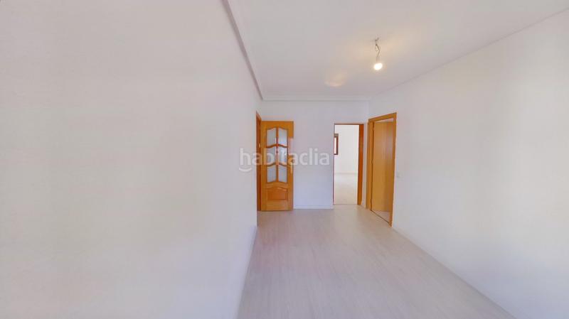 Foto ab688b92-966e-4473-8d02-760f24cd3bdc. Alquiler piso en San Diego Madrid