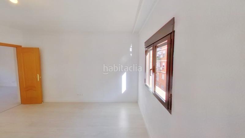 Foto dfedf876-f9d7-4d82-b2d2-12e91b78b2bd. Alquiler piso en San Diego Madrid