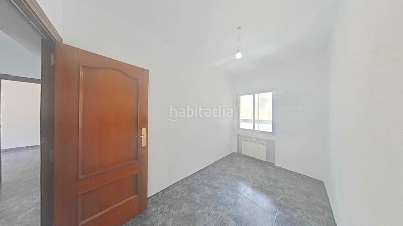 Foto 6127724a-0a06-4847-b349-fd0a3fc7c7a9. Alquiler piso en Palomeras Sureste Madrid