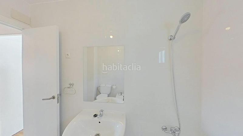 Foto 7735a67b-f59e-43a0-84d6-2cf96541913e. Affitto appartamento in Reyes Parla