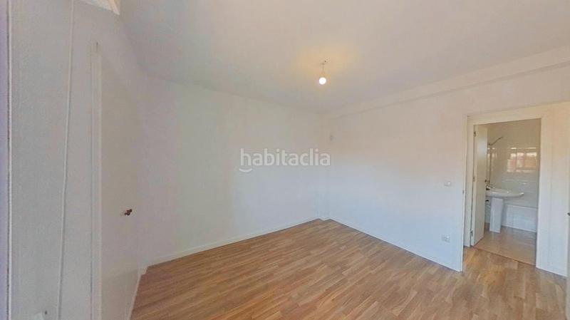 Foto cbf6d65c-a083-412e-b1c2-d837d88e0d23. Affitto appartamento in Reyes Parla