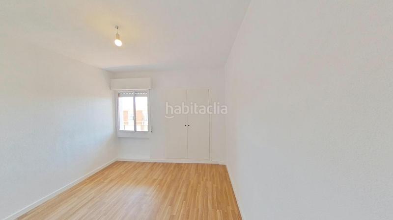 Foto e3db4c65-1d1c-4434-a31f-1d8b964df7f5. Affitto appartamento in Reyes Parla