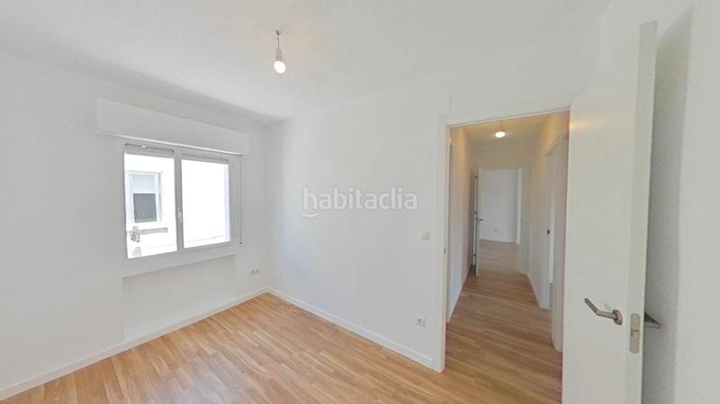 Foto 34378b5a-4d54-4fe7-abcc-1e010e079d38. Alquiler piso en Reyes Parla