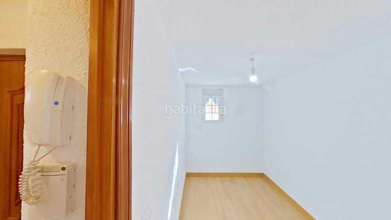 Foto d8b765ce-13dd-4d3e-a168-0f34dfbe02f1. Alquiler piso en Amposta Madrid