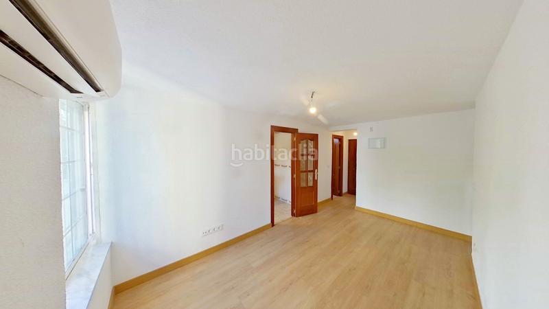 Foto f82fb8b9-83bd-4b2e-8d97-6b5afe8d9586. Alquiler piso en Amposta Madrid